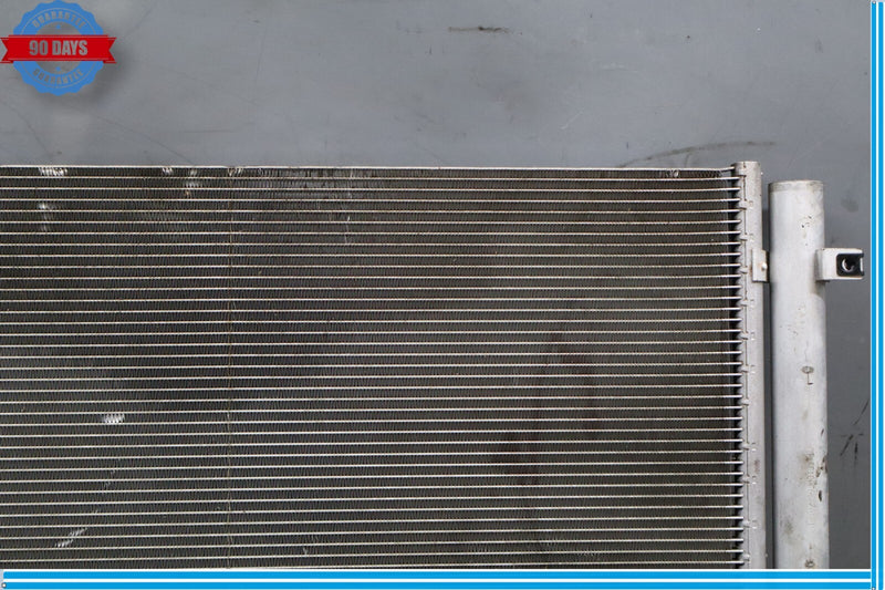 Load image into Gallery viewer, 11-14 Hyundai Equus Signature AC A/C Air Conditioning Condenser Oem
