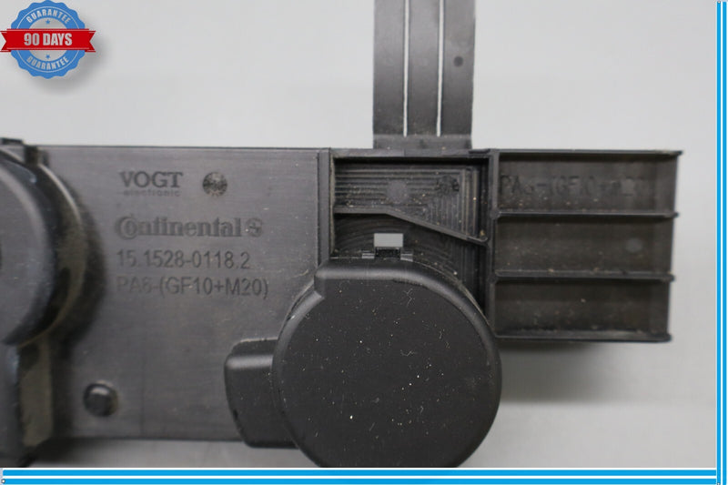 Load image into Gallery viewer, 10-11 Porsche Panamera S Antenna Control Module 15.1528-0118.2 Oem
