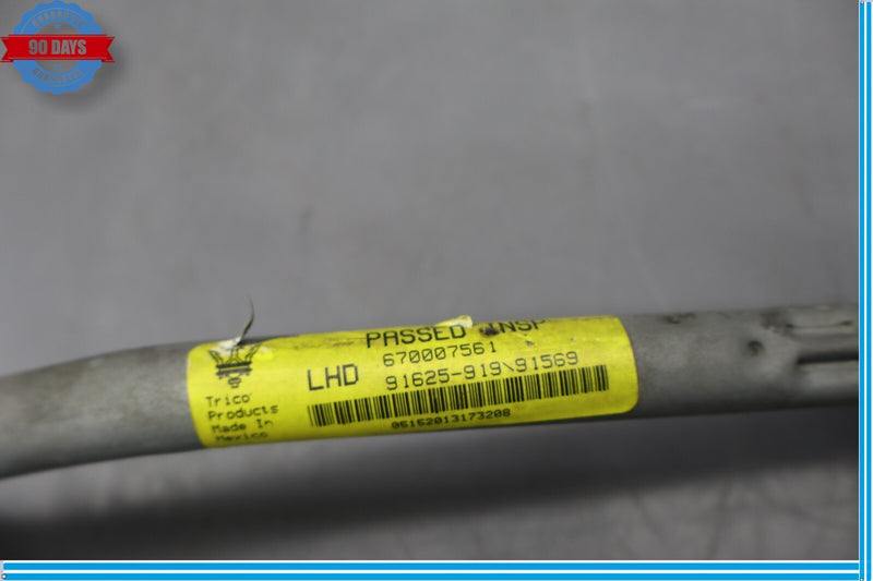 Load image into Gallery viewer, 14-20 Maserati Quattroporte Front Windshield Wiper Motor Linkage 670007561 Oem
