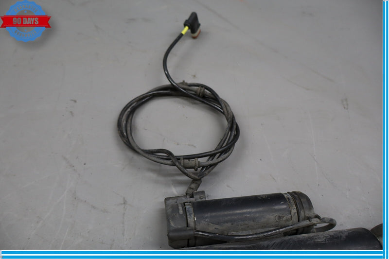 Load image into Gallery viewer, 06-11 Mercedes W219 CLS550 Rear Left or Right Strut Shock Absorber Oem
