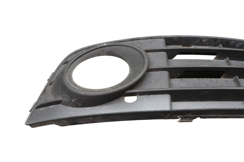Load image into Gallery viewer, 08-12 Audi A4 Quattro Right Passenger Side Fog Light Lamp Grill Grille Cover Oem
