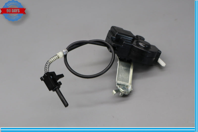 Load image into Gallery viewer, 07-17 Lexus LS460 Fuel Filler Gas Tank Door Release Lock Latch Actuator Oem
