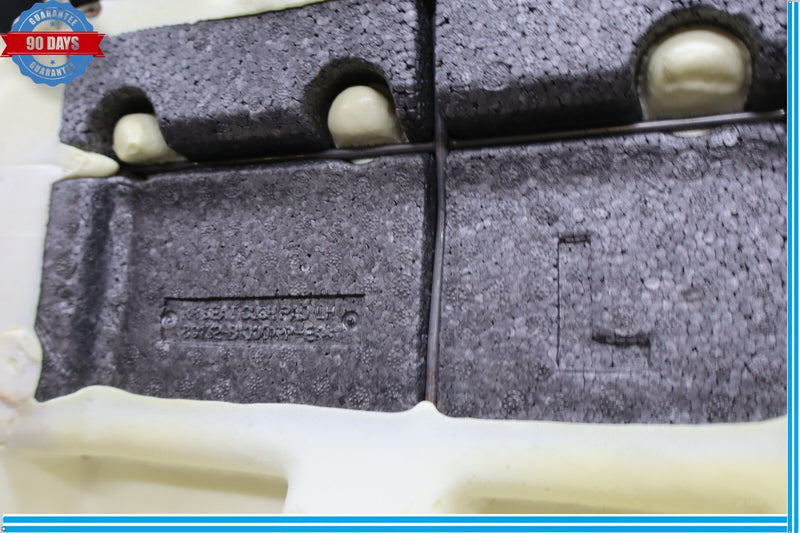 Load image into Gallery viewer, 15-16 Hyundai Genesis Rear Lower Seat Cushion Leather 89132B1000 Oem
