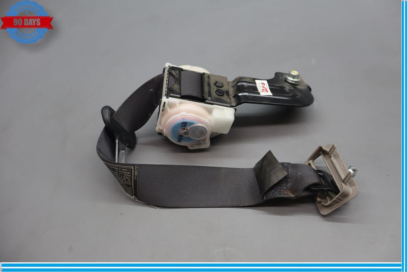 Load image into Gallery viewer, 15-20 Hyundai Genesis Rear Left Side Seat Belt Retractor 89810B1500 Oem
