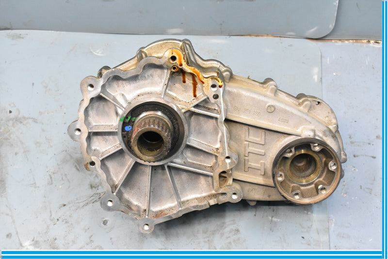 Load image into Gallery viewer, 13-16 Mercedes GL450 X166 Automatic Transfer Case Assembly Oem
