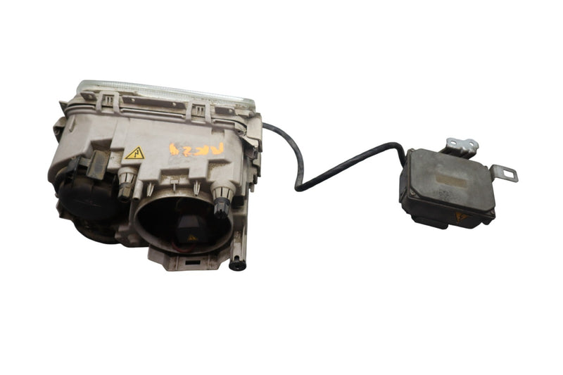 Load image into Gallery viewer, 96-02 Mercedes R129 SL500 SL600 Front Right Passenger Side Headlight Lamp Oem
