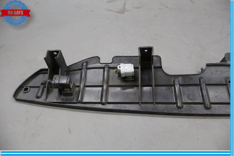 Load image into Gallery viewer, 11-16 Hyundai Equus Lower Radiator Support Air Deflector 291353N000 Oem
