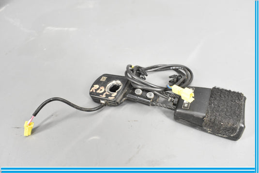 10-17 Mercedes E550 E350 W207 Front Right Seat Belt Buckle Coupe A2078600269 Oem