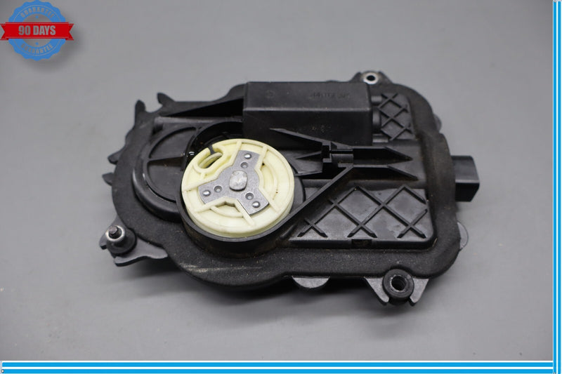 Load image into Gallery viewer, 03-12 Bentley Continental Flying Spur Front Right Door Lock Soft Actuator Oem
