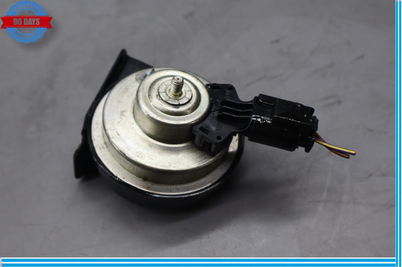 Load image into Gallery viewer, 16-22 BMW X1 F48 Right Side Low Note Tone Horn Signal Oem
