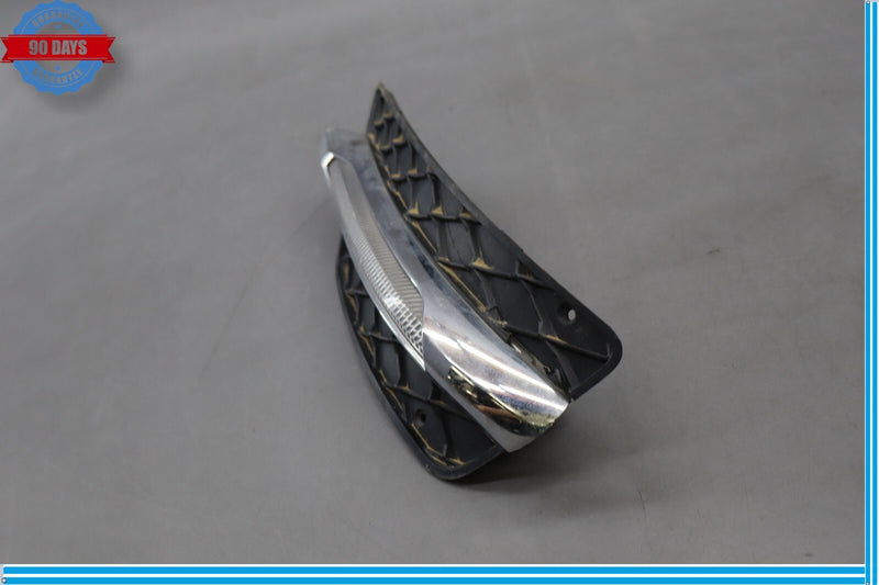 Load image into Gallery viewer, 08-15 Mercedes W204 C300 C350 Front Bumper Left LED Fog Light Grille Grill Oem
