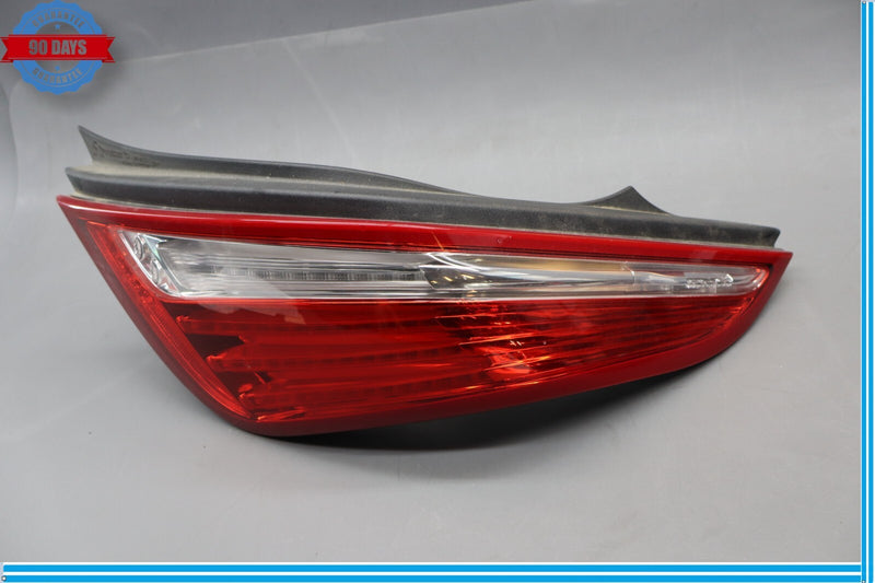 Load image into Gallery viewer, 10-15 Jaguar XJ XJL X351 Rear Right Passenger Side Tail Light Taillight Lamp Oem
