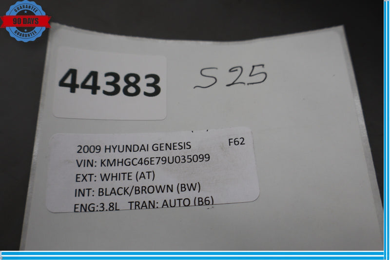 Load image into Gallery viewer, 09-12 Hyundai Genesis Sedan Passenger Front Door Panel Oem
