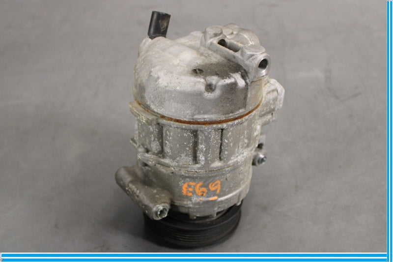 Load image into Gallery viewer, 09-17 Volkswagen CC Air Conditioning  A/C AC Compressor Oem
