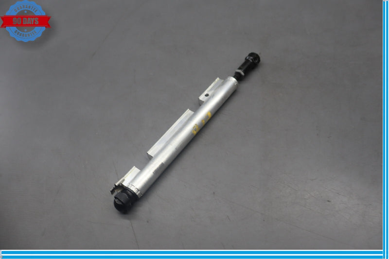 Load image into Gallery viewer, 12-20 Mercedes R172 SLK250 SLK350 Right Side Top Main Lift Cylinder Oem
