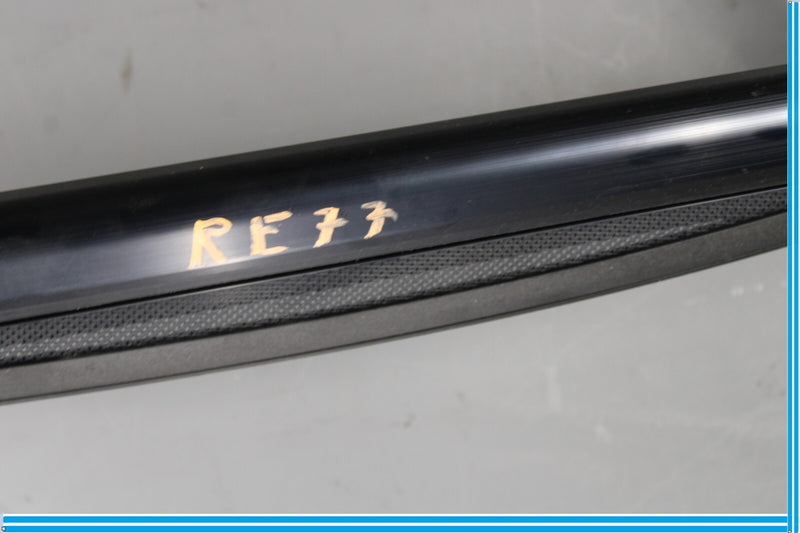 Load image into Gallery viewer, 07-13 Mercedes S550 S600 Rear Right Door Window Sun Shade Sunshade Black Oem
