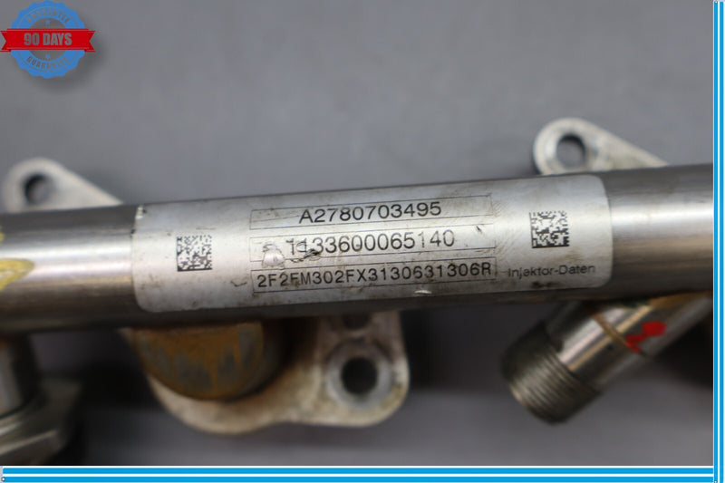 Load image into Gallery viewer, 12-18 Mercedes W218 CLS550 Right Side Fuel Injection Rail Line A2780703495 Oem
