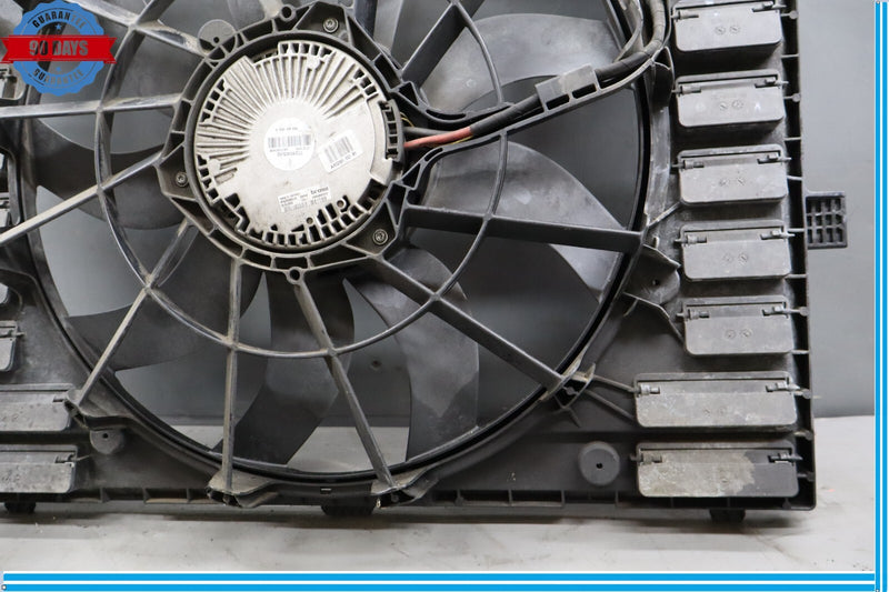 Load image into Gallery viewer, 11-18 Porsche Cayenne 958 Engine Radiator Cooling Fan Motor Assembly Oem
