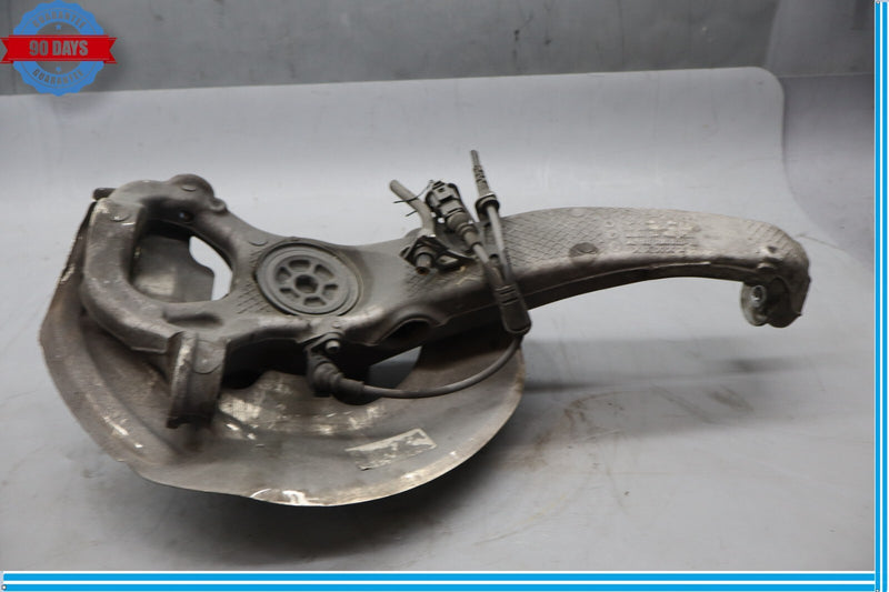 Load image into Gallery viewer, 10-16 Porsche Panamera Front Right Passenger Side Spindle Knuckle Hub Oem
