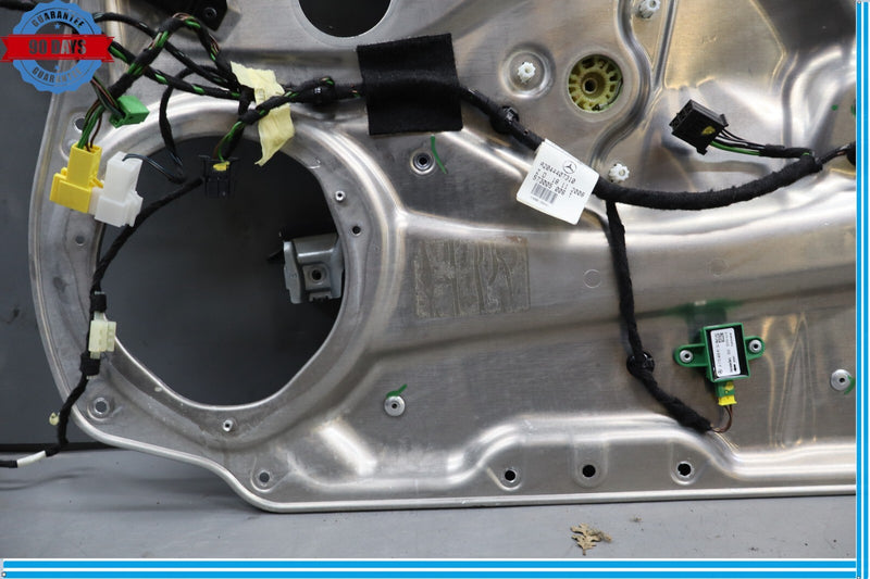 Load image into Gallery viewer, 08-14 Mercedes W204 C250 Front Right Passenger Side Door Window Regulator Oem
