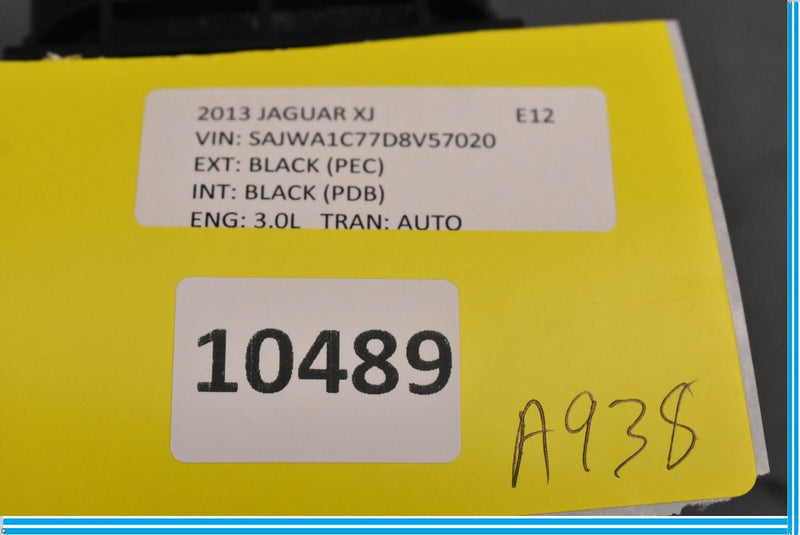 Load image into Gallery viewer, 10-19 Jaguar XJ XJL Air Suspension Control Valve Solenoid Oem
