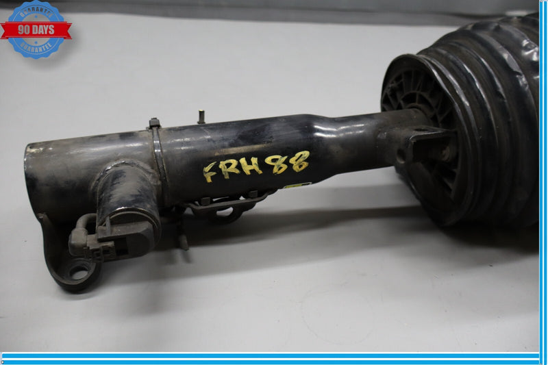 Load image into Gallery viewer, 10-18 Mercedes W218 CLS550 E550 4Matic Front Right Airmatic Air Shock Strut OEM
