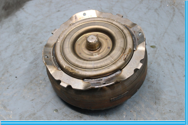 Load image into Gallery viewer, 04-19 Maserati Quattroporte Transmission Torque Convertor  Oem
