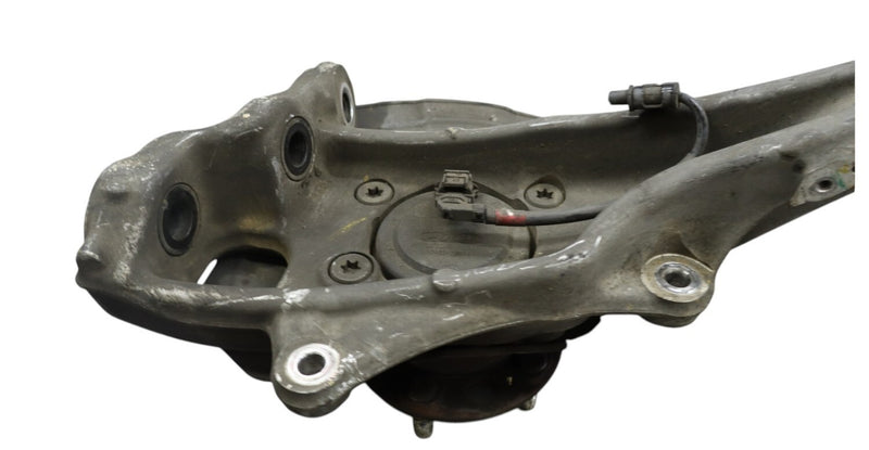 Load image into Gallery viewer, 15-20 Hyundai Genesis G80 Front Right Passenger Side Spindle Knuckle Hub Oem
