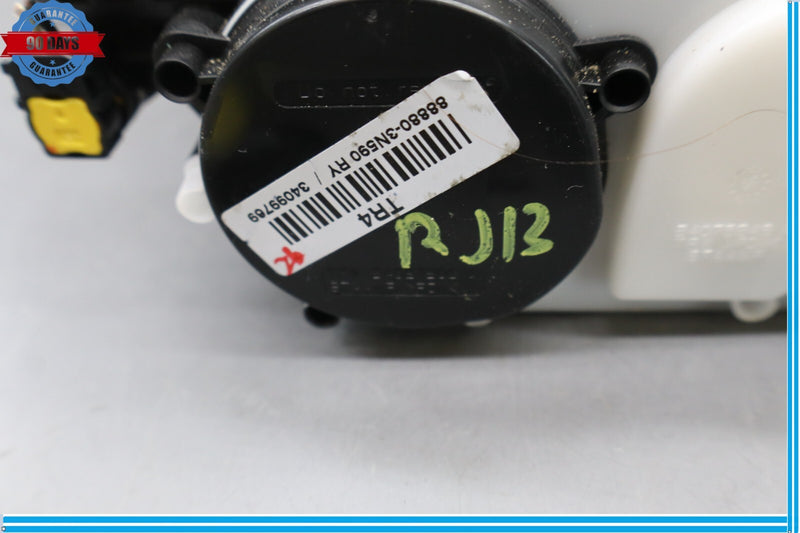 Load image into Gallery viewer, 11-13 Hyundai  Equus SIG Front Right Passenger Side Seat Belt Retractor Oem
