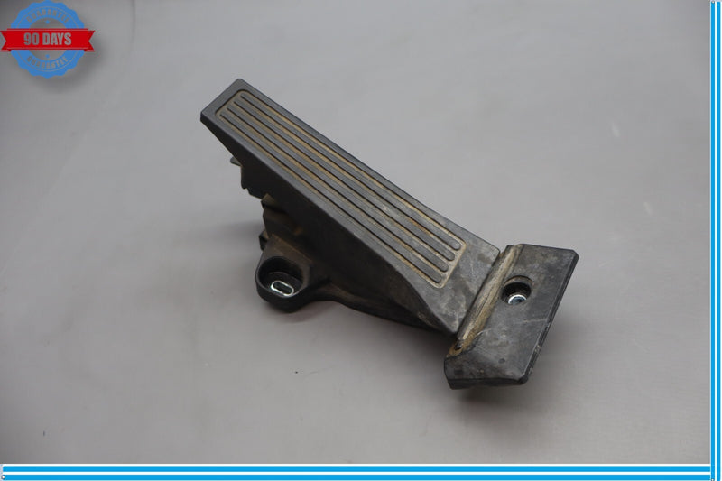 Load image into Gallery viewer, 15-23 Hyundai Genesis Engine Gas Acceleration Accelerator Pedal Assembly Oem
