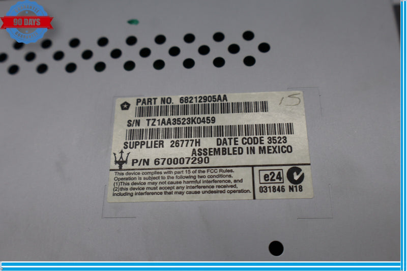 Load image into Gallery viewer, 14-16 Maserati Ghibli M157 SQ4 Satellite Navigation Display Screen Monitor Oem
