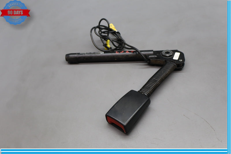 Load image into Gallery viewer, 07-09 Mercedes CLS550 W219 Front Left Side Seat Belt Buckle A2118601969 Oem

