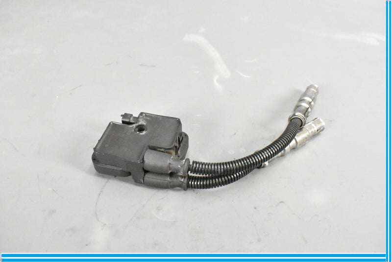 Load image into Gallery viewer, 00-06 Mercedes S430 S500 SL500 CL500 CL55 AMG W215 Ignition Coil 0001587803 Oem
