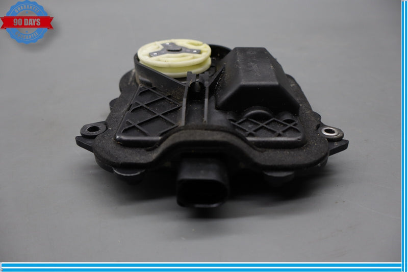 Load image into Gallery viewer, 03-12 Bentley Continental Flying Spur Front Right Door Lock Soft Actuator Oem
