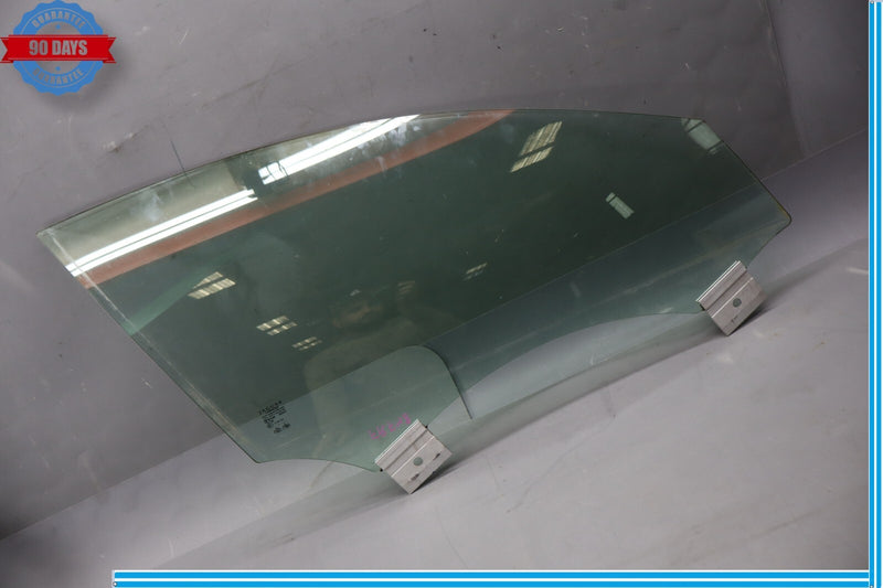 Load image into Gallery viewer, 10-15 Jaguar XJL X351 Front Right Passenger Side Door Window Glass Tinted Oem
