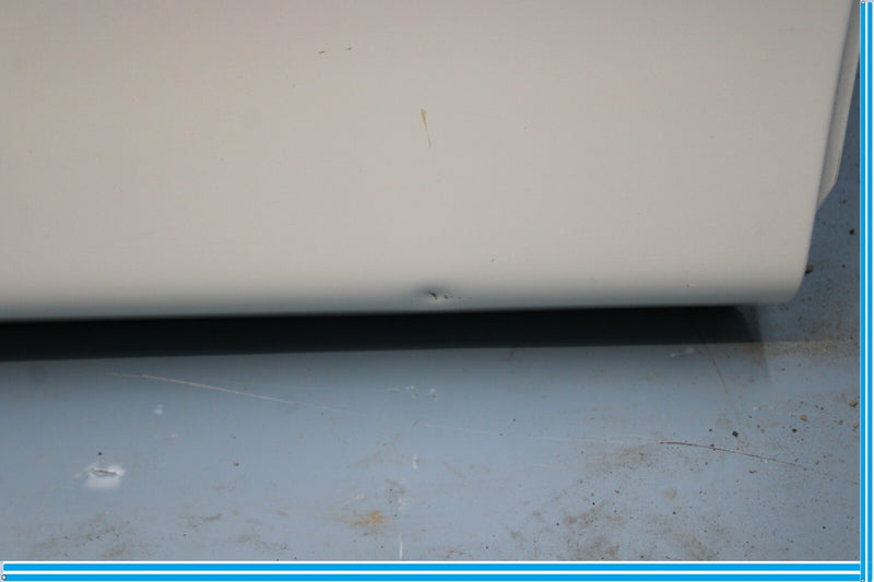 Load image into Gallery viewer, 11-20 Infiniti QX56 QX80 Rear Right Passenger Door Shell White (QAB) Oem
