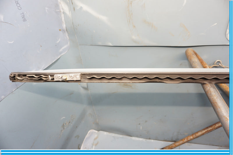 Load image into Gallery viewer, 14-18 BMW X5 Left Driver Side Luggage Roof Rack Rail Bar 7295813 Oem
