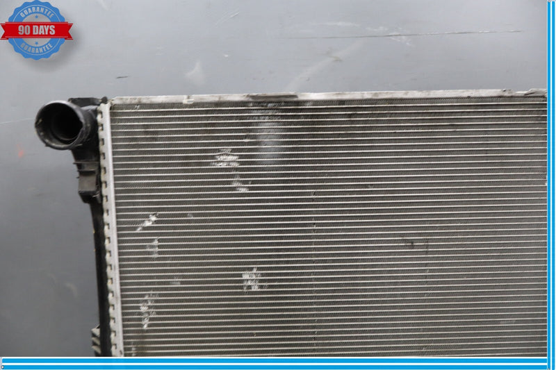 Load image into Gallery viewer, 12-14 Mercedes W204 C250 C300 Engine Cooling Radiator AC Air A/C Condenser Oem

