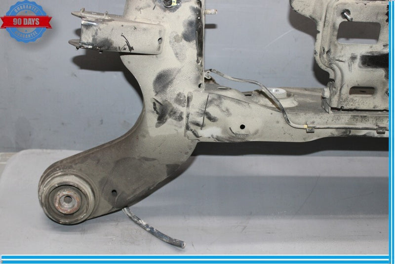 Load image into Gallery viewer, 14-17 Maserati Quattroporte Rear Crossmember Sub Frame 670007569 Oem
