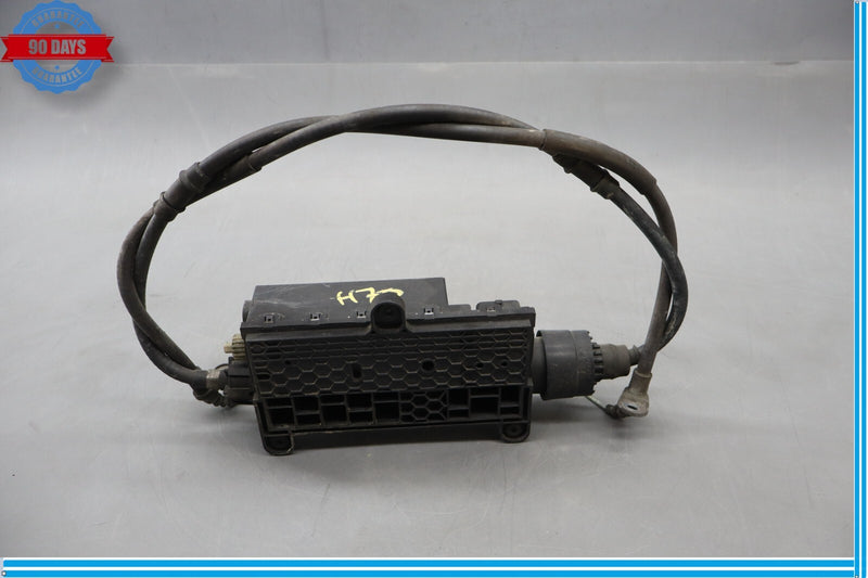 Load image into Gallery viewer, 14-17 Maserati Quattroporte Emergency Electric Parking Brake Actuator Oem
