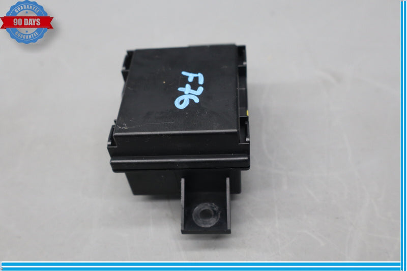 Load image into Gallery viewer, 03-06 Mercedes R230 SL500 Seatbelt Seat Belt Tension Sensor A2158600505 Oem
