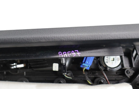 11-14 Volkswagen Touareg Rear Right Passenger Side Interior Door Panel Black Oem