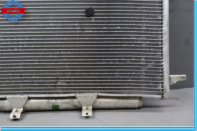 Load image into Gallery viewer, 03-09 Mercedes CLS550 E500 AC A/C Air Conditioning Condenser Assembly Oem
