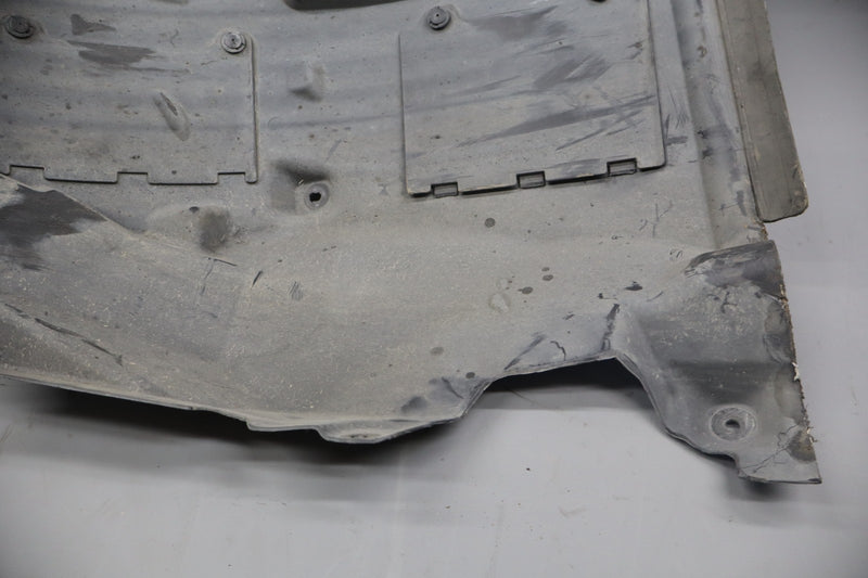 Load image into Gallery viewer, 17-23 Alfa Romeo Giulia Front Right Passenger Inner Fender Liner 50545197 Oem
