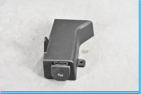 04-09 Jaguar XJ8 XJR Glove Box 12V Outlet Plug Black 2W93F060D08AA Oem