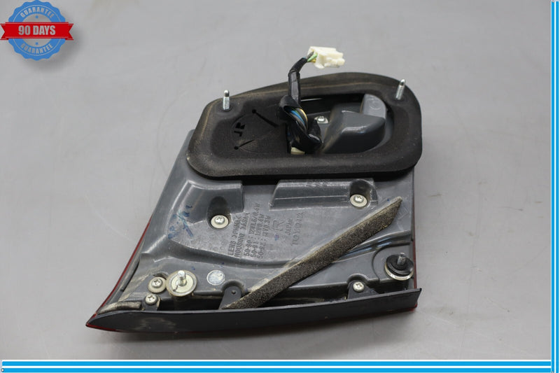 Load image into Gallery viewer, 07-09 Lexus LS460 LS600h XF40 Rear Right Passenger Side Inner Taillight Lamp Oem
