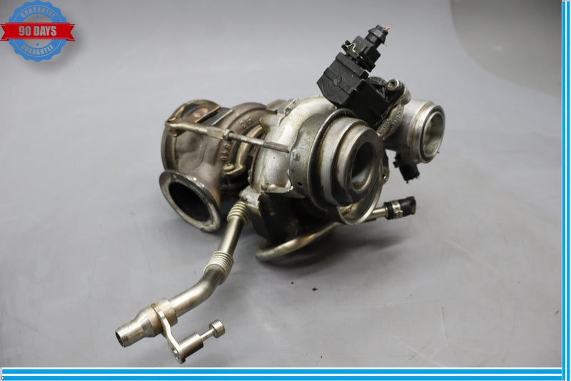 Load image into Gallery viewer, 08-17 BMW 550i 650i 750i 750Li Right or Left Side Turbocharger Garrett Oem
