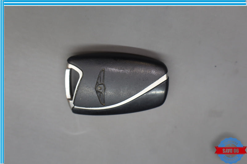 Load image into Gallery viewer, 15-16 Hyundai Genesis Smart Remote Key Fob 4-Buttons W/O Key Oem
