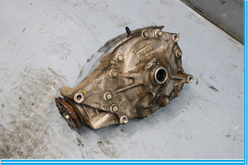 Load image into Gallery viewer, 07-10 BMW X5 E70 Front Differential Diff Axle Carrier Oem
