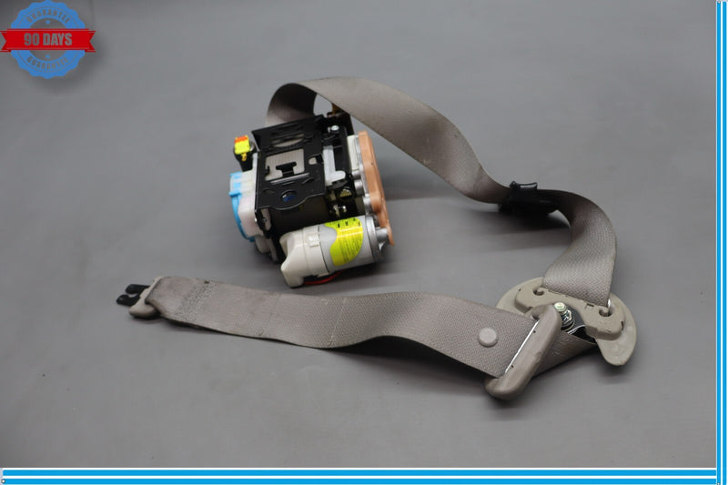 Load image into Gallery viewer, 15-17 Hyundai Genesis G80 Front Right Side Seat Belt Seatbelt Retractor Oem
